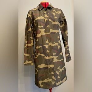 Herschel Supply Co. - Camo pattern MAC  trench/ rain coat Size XS